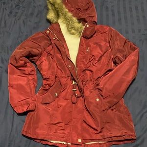New Women’s burgundy coat, Size L